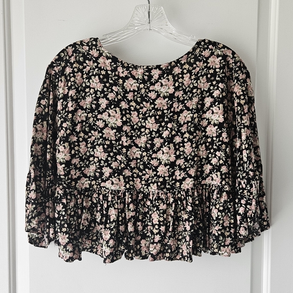 Vintage Floral Ruffle Crop Top